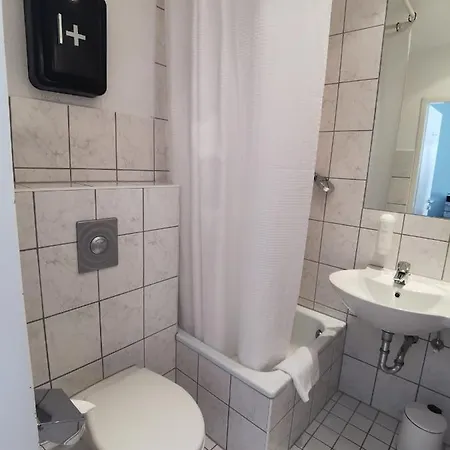 Hotel Guestified Ayuna Dusseldorf