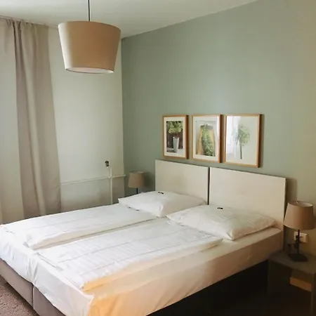 Guestified Ayuna Hotel Dusseldorf