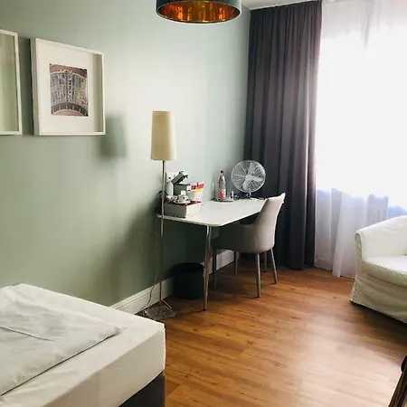 Guestified Ayuna 3* Düsseldorf