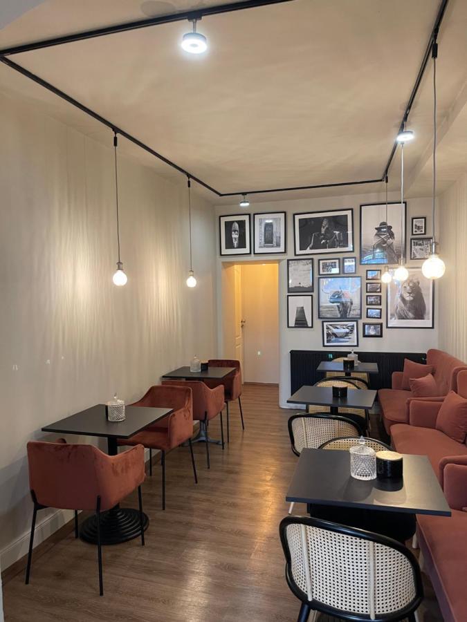 Guestified Ayuna Düsseldorf